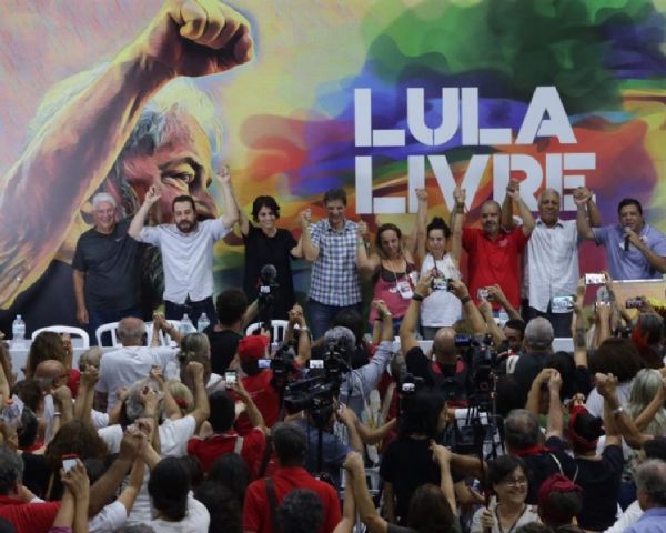 Lula pode ir para prisão domiciliar em abril