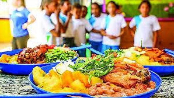 Justiça determina que prefeitura de Paulo Afonso ofereça alimentos a estudantes da rede pública