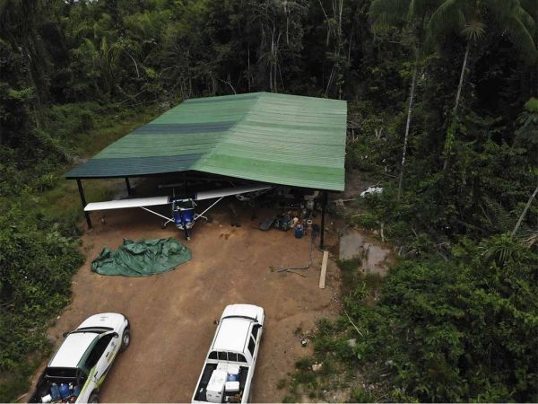 Exército apreende 4 aviões usados em garimpo ilegal na Terra Indígena Yanomami em Roraima
