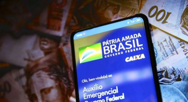 Quase 68 milhões de brasileiros são impactados pelo fim do auxílio emergencial
