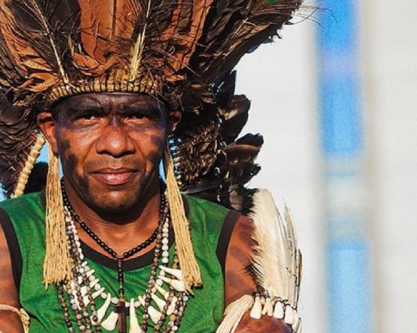 Líder indígena na Bahia pede proteção à família e apuração de suposto plano de mortes