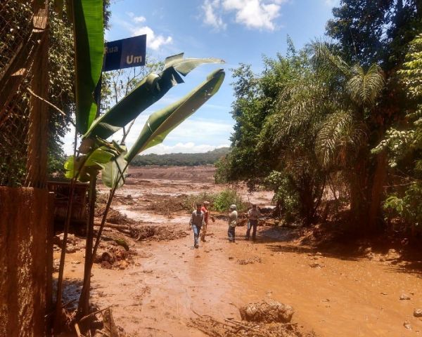 Urgente.: Barragem da Vale se rompe em Brumadinho, na Grande BH
