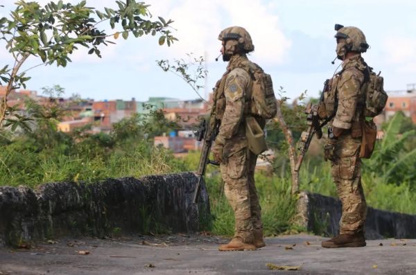Sobe para 9 o número de suspeitos mortos após confronto na periferia de Salvador
