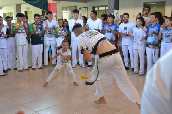 Licínio de Almeida: Primeiro Batizado de Troca de Cordas de Capoeira do Mestre Zé KoKão Acontece em