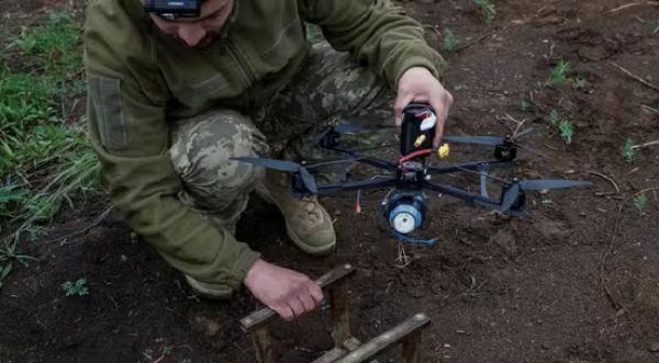 Cavalo de Troia: como foi o mega-ataque de drones camuflados da Ucrânia contra a Rússia