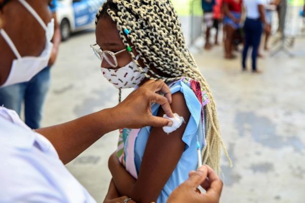 Mais de 8 mil crianças receberam a 1ª dose da vacina contra Covid-19 em Salvador, aponta Secretaria