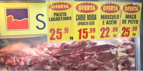 Preço das carnes sobe 5,8% e é maior impacto da inflação de alimentos de outubro