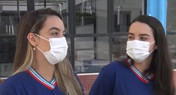 Irmãs gêmeas baianas conseguem aprovação para cursar medicina em mais de 30 faculdades públicas