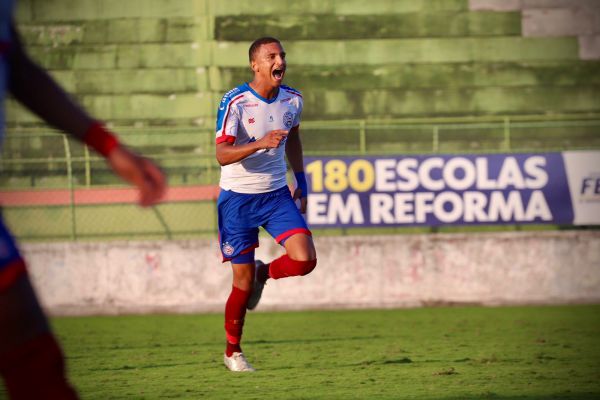 Licínio de Almeida.: Pedro Borges Jogador do Bahia sub20 é Campeão Baiano