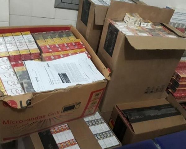 Rio do Antônio: Cigarros contrabandeados são apreendidos pela Polícia Rodoviária Estadual em Ibitira