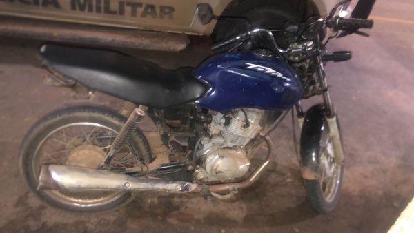 POL&Iacute;CIA MILITAR PRENDE DUPLA DE ASSALTANTES EM LIC&Iacute;NIO DE ALMEIDA