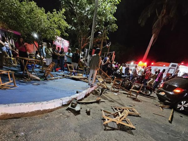 ACIDENTE DE TRÂNSITO DEIXA CINCO FERIDOS NO CENTRO DE CACULÉ