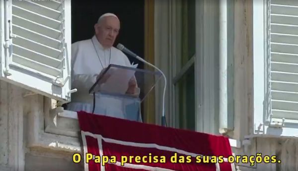 Papa passa bem após cirurgia e ficará cerca de 1 semana internado, diz Vaticano