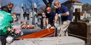 Espanha registra pico de mortes por coronavírus em um dia; foram 849 nas últimas 24 horas