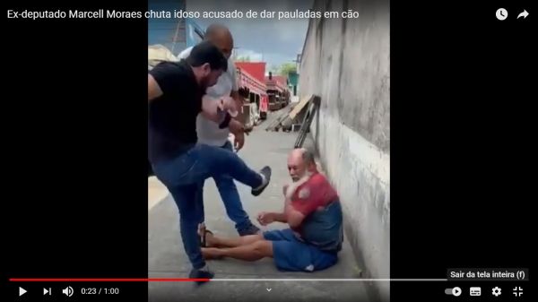 Ex-deputado Marcell Moraes chuta idoso que teria agredido cachorro e faz ameaça na BA: (vídeo)