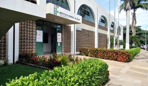 IFBA abre inscrições de concurso público para cargos de professor e técnico administrativo.