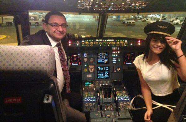 Morte de Marília Mendonça: filha de piloto de avião faz homenagem nas redes sociais: &#039;Te amo para to