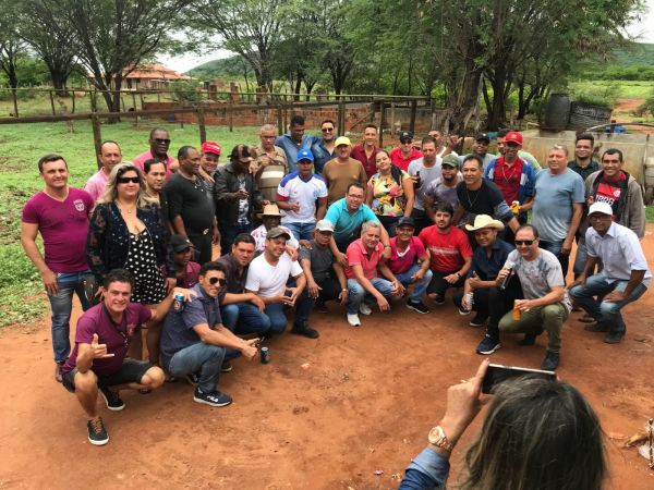 Grande Showrasco: Encontro de Músicos em Licínio de Almeida