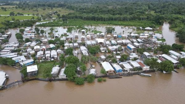 Amazonas já tem 26 municípios em situação de emergência com as cheias.