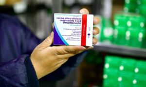 Bahia receber&aacute; mais de 44 mil doses da vacina que protege rec&eacute;m-nascidos da bronquiolite e pneumonia