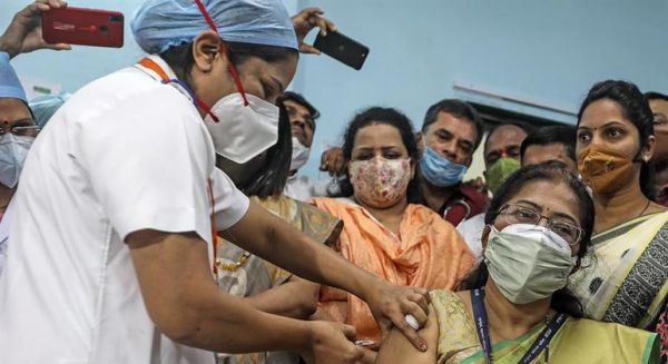 Índia vacina 10 milhões de pessoas contra a Covid-19 em apenas um dia