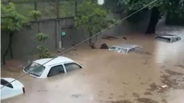 temporal em S&atilde;o Jo&atilde;o de Meriti; chuva deixou idosa morta e 600 desalojados no munic&iacute;pio